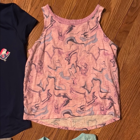 Assorted Tees and Tanks and Leggings/Shorts - Picture 12 of 13